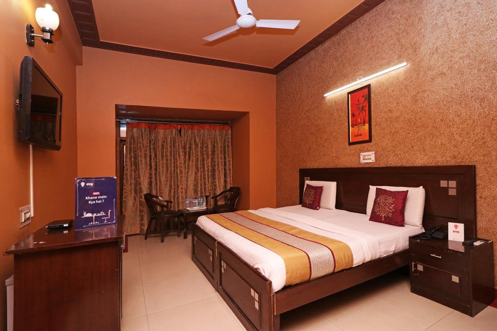 Townhouse Satguru Enclave Road Gurgaon Hotel Jamb Bagian luar foto